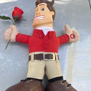 2003 Mr. Wonderful Talking 13" Plush Doll with 16 Romantic Gag Phrases